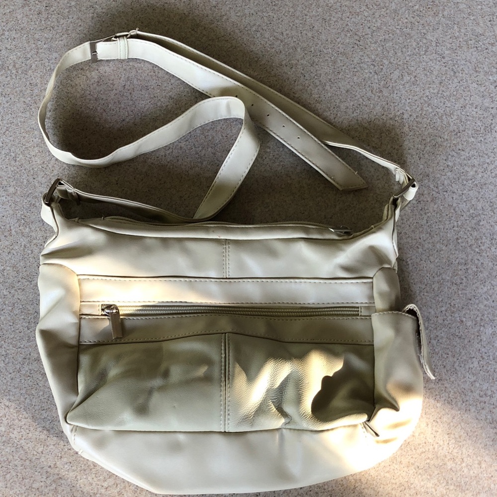 Elegant Cream Shoulder Bag